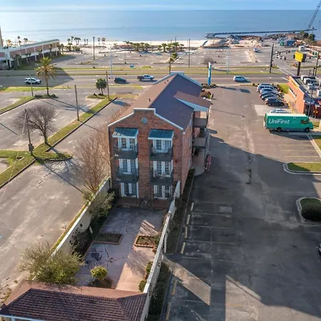 Edgewater Inn - Biloxi Beach-3