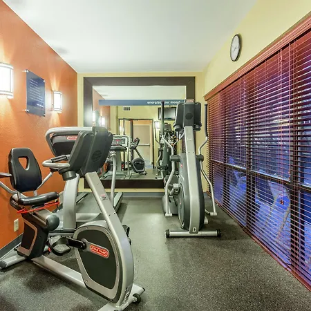 Hampton Inn Biloxi-Ocean Springs-3
